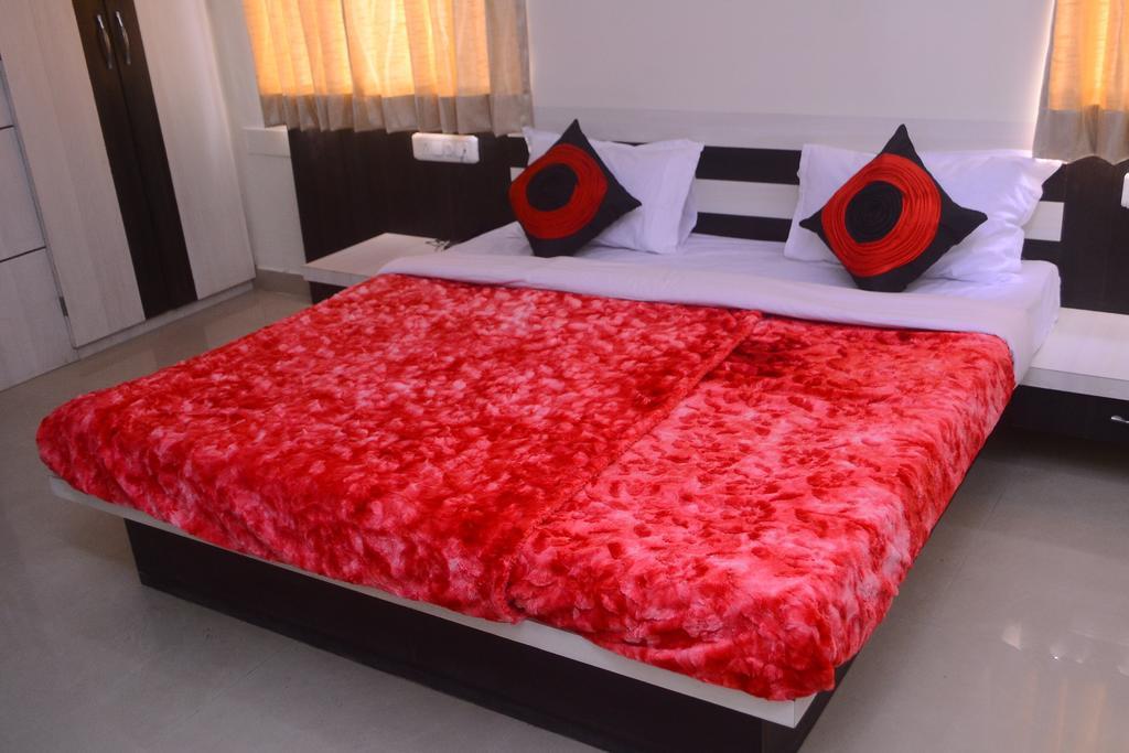 Hotel Samridhi Udaipur Eksteriør bilde