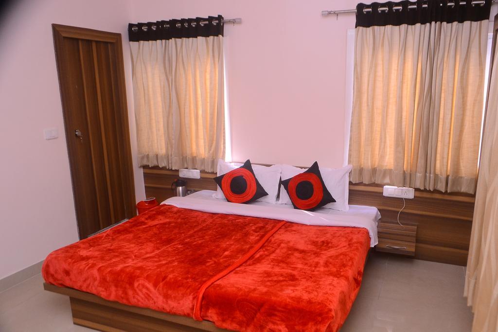 Hotel Samridhi Udaipur Eksteriør bilde